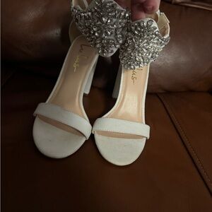 Lulu's White Embellished Women's Heels Size 8